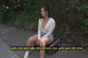 Cô nàng mới cưới bị lão già bẩn thỉu nhà cạnh bên tấn công khi góp ý về mùi hôi