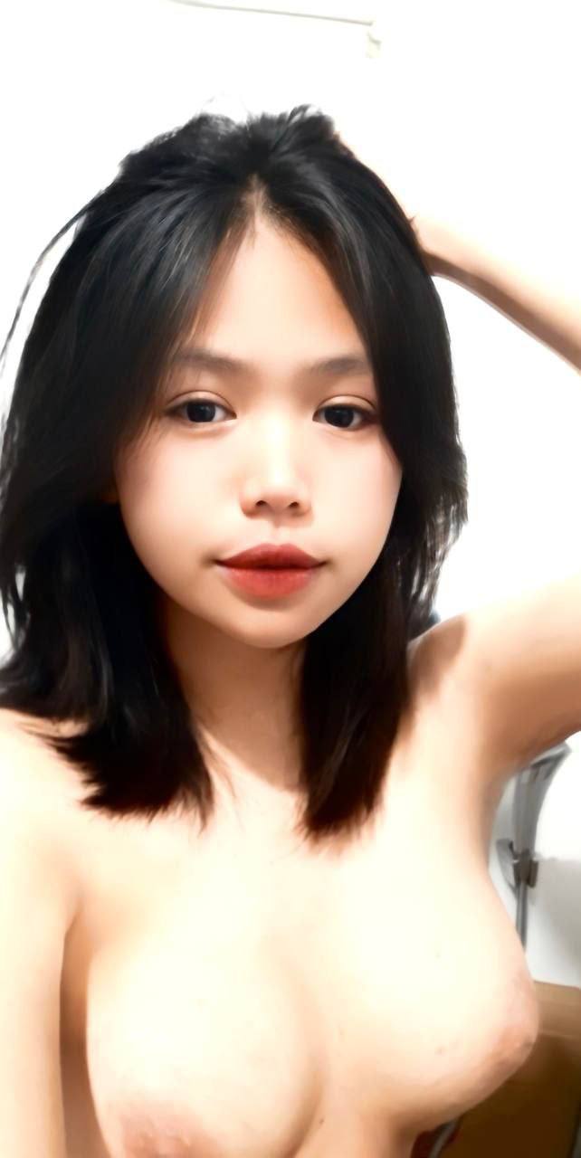 Quần jeans sinh viên